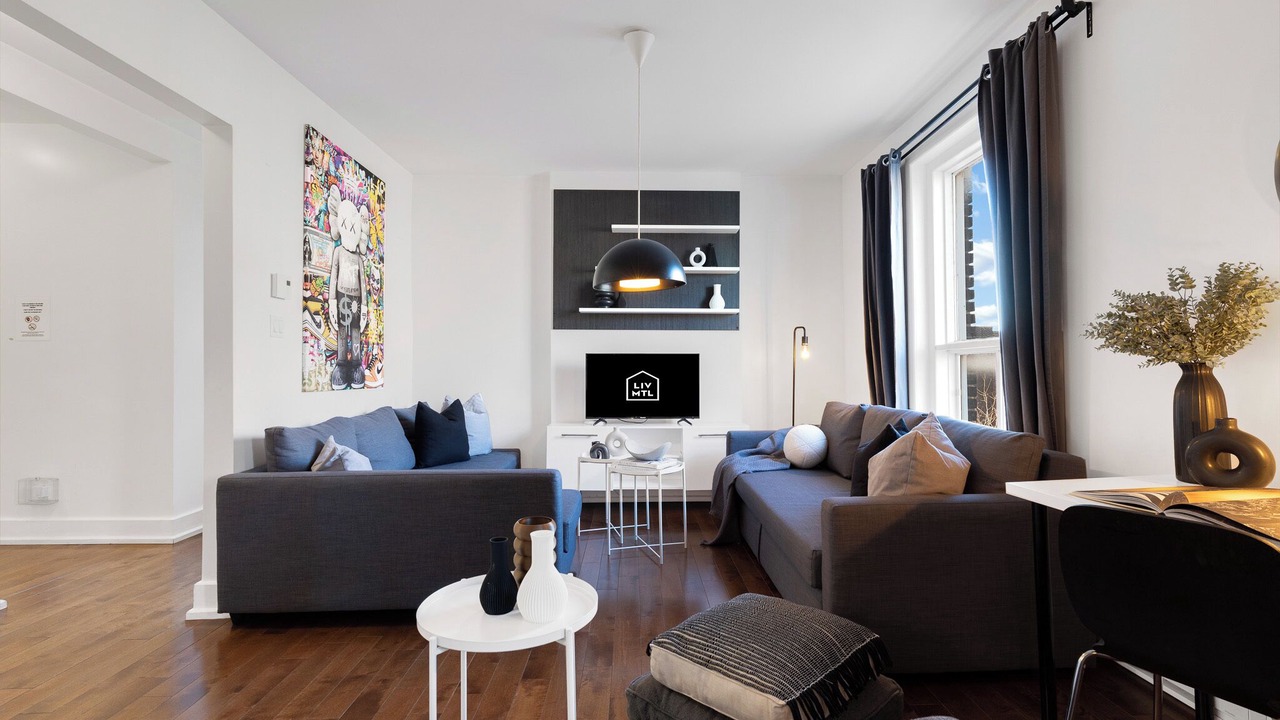 Photo of Livingroom in Plateau Mont Royal