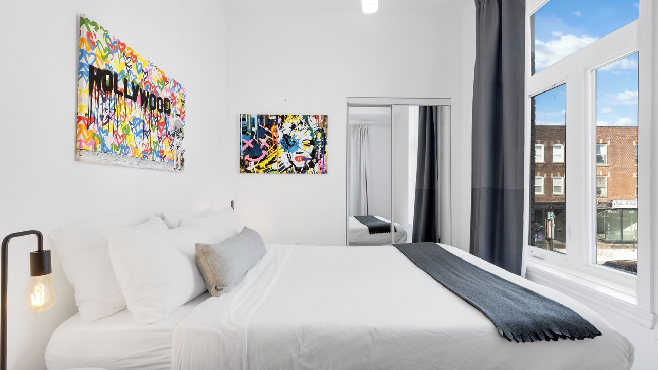 Photo of Livingroom in Plateau Mont Royal
