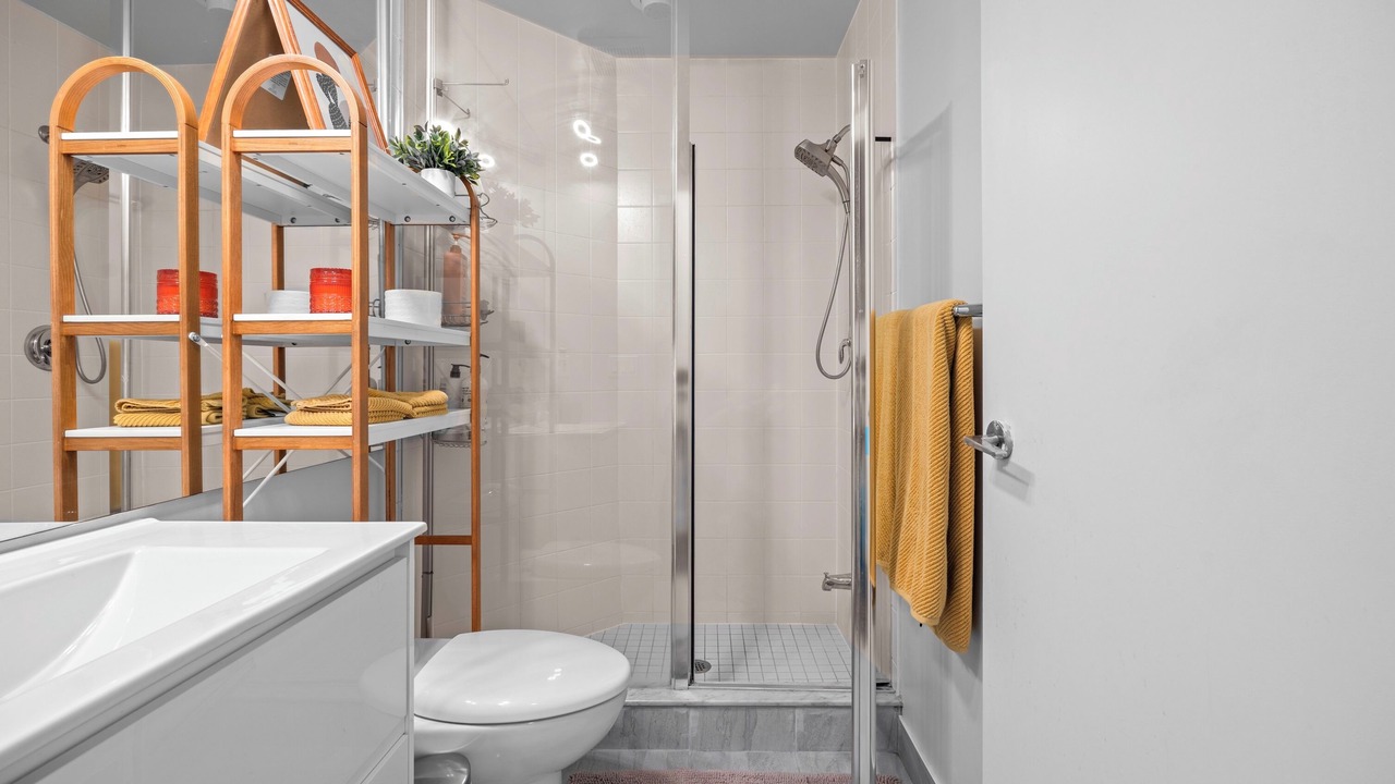 Photo of Bathroom in Fort York