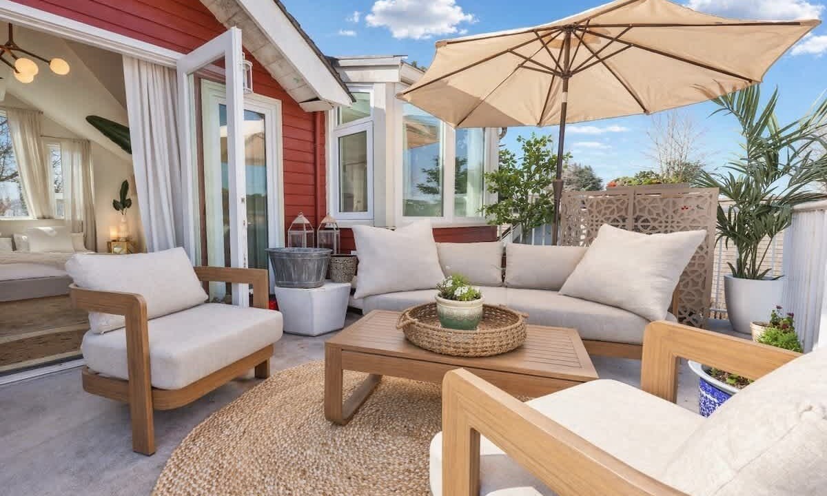 Photo of Patio Balcony in Kitsilano