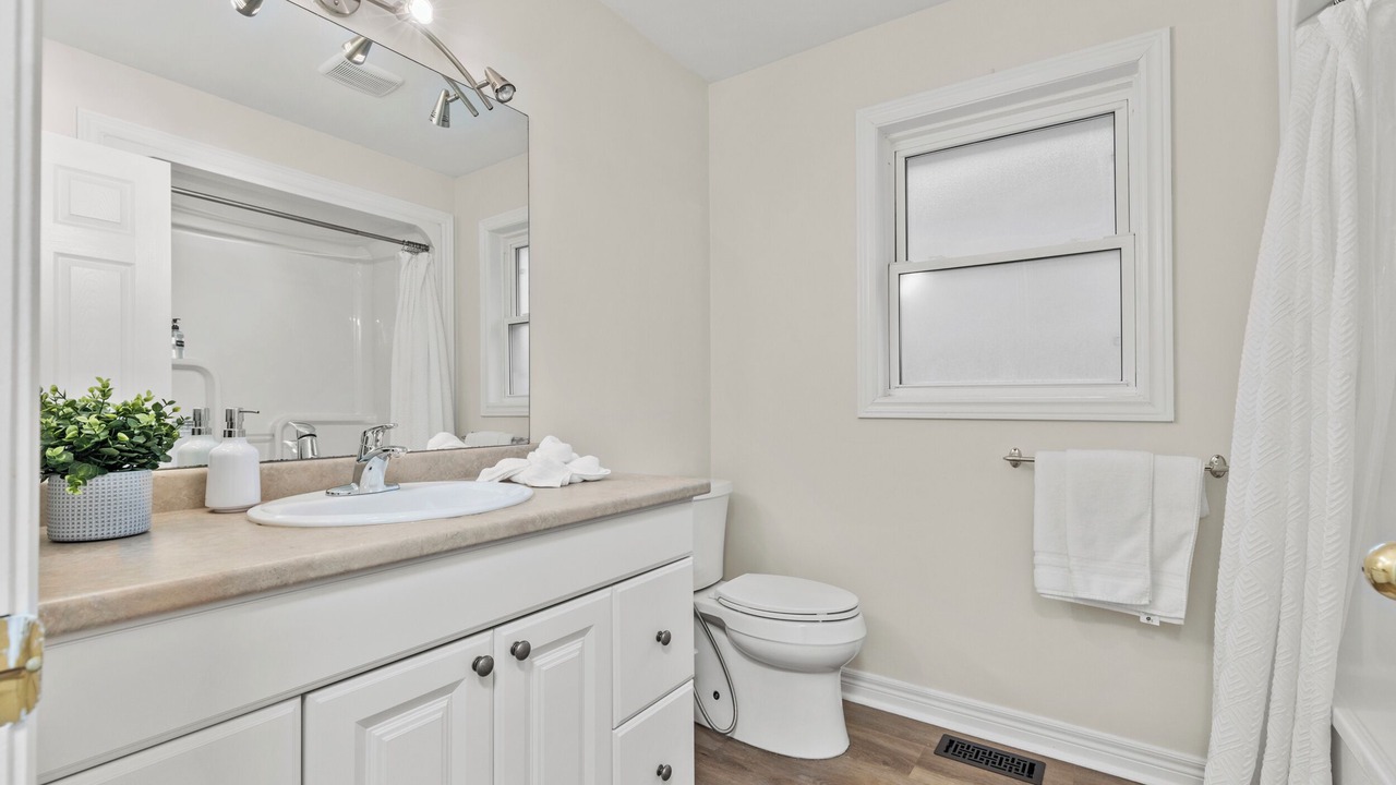 Photo of Bathroom in St. Catharines