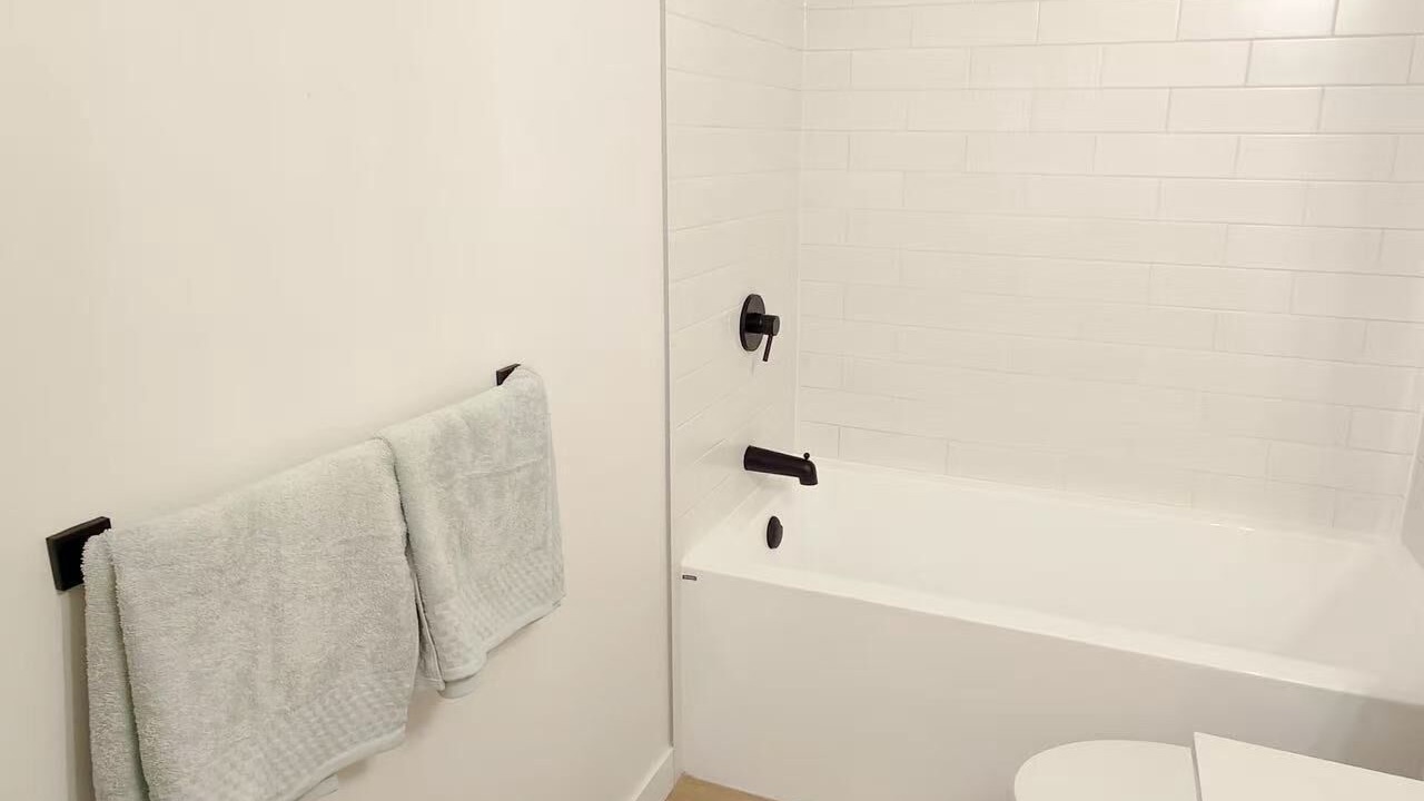 Photo of Bathroom in Willoughby
