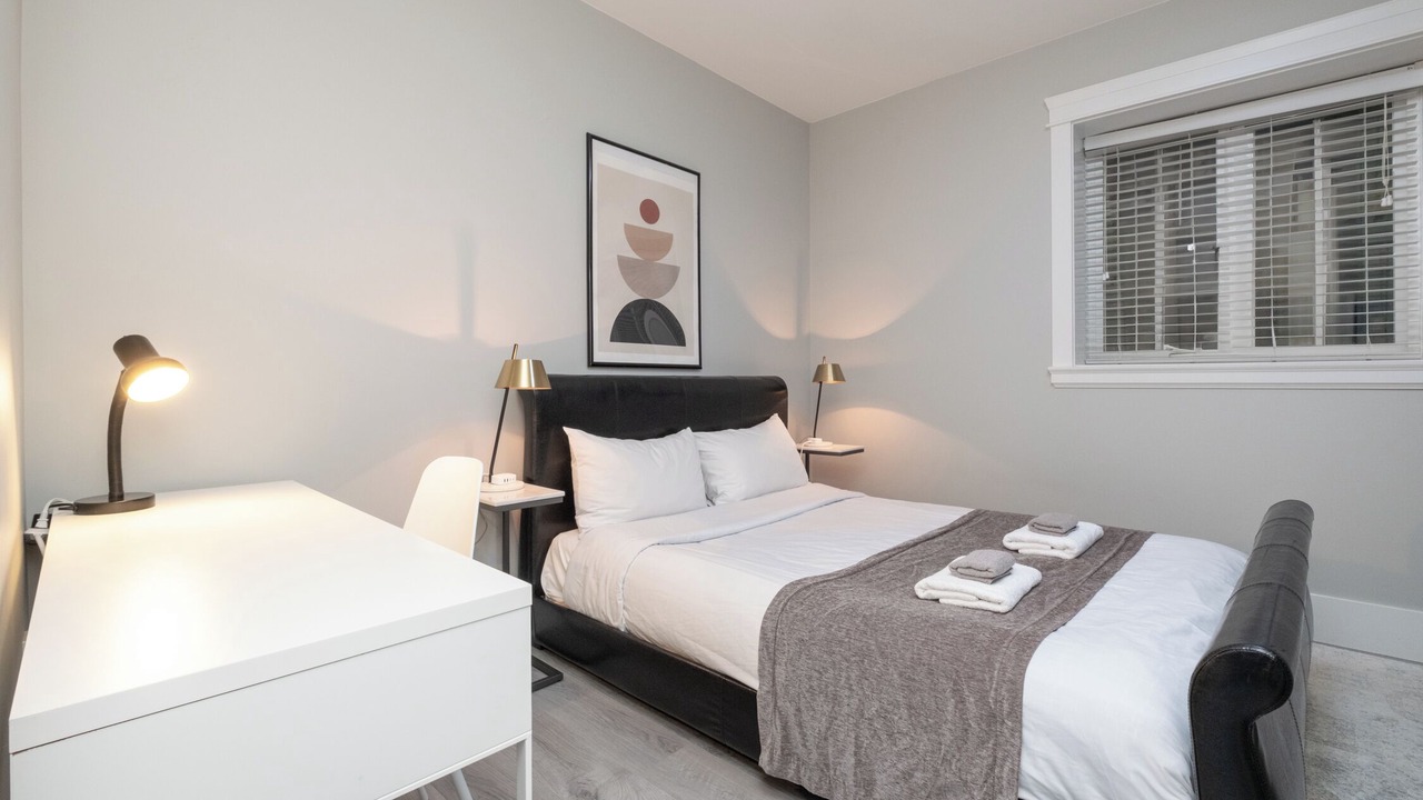 Photo of Bedroom in Delta
