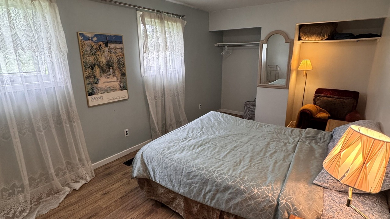 Photo of Bedroom in Adjala-Tosorontio