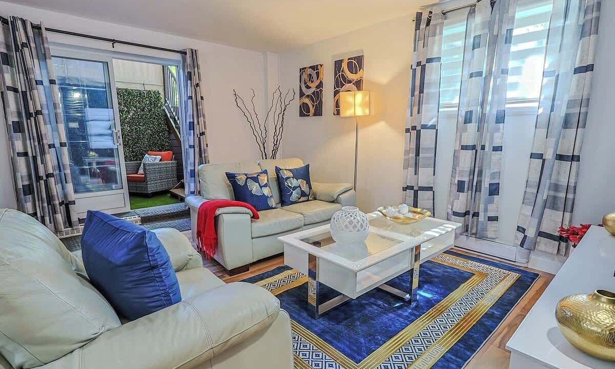 Photo of Livingroom in Val-Belair