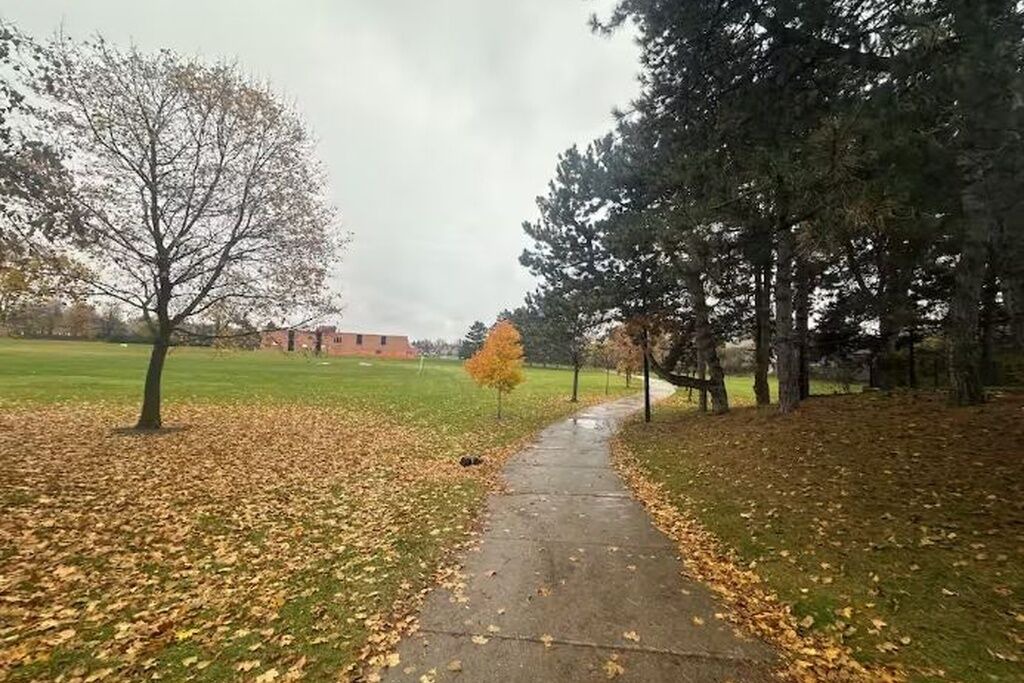 Photo of Outdoor in Thornhill