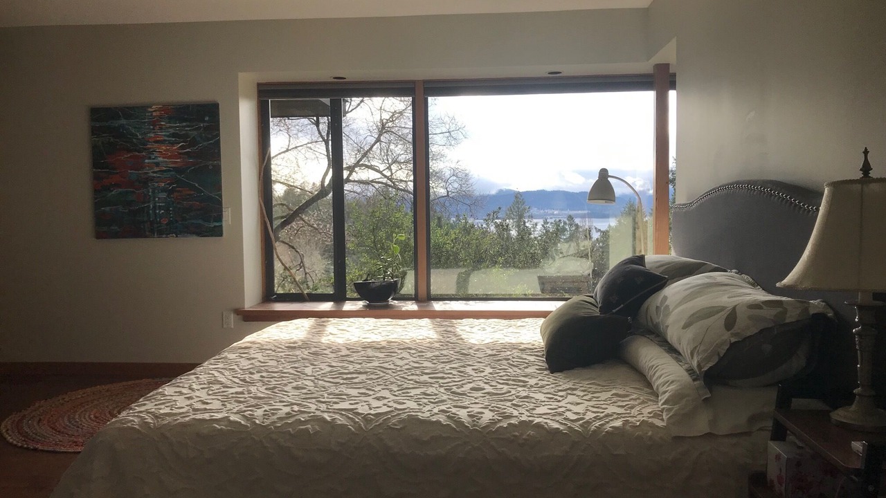 Photo of Bedroom in Salt Spring Island