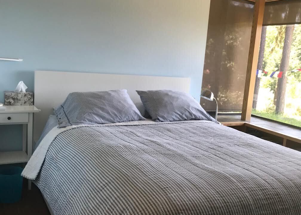 Photo of Bedroom in Salt Spring Island