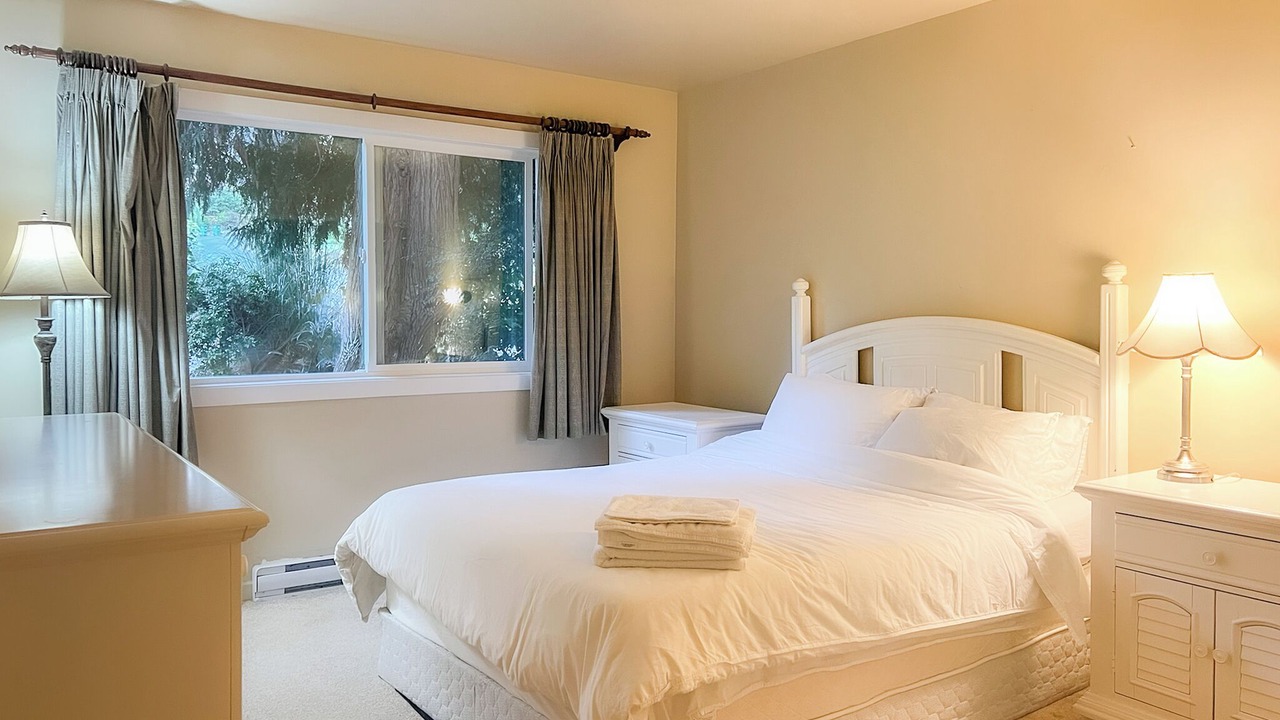 Photo of Bedroom in Broadmead