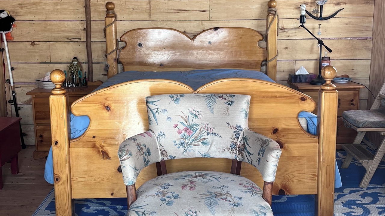 Photo of Bedroom in Lewisporte