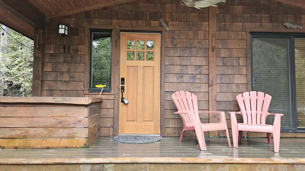 Photo of Others in Port Renfrew
