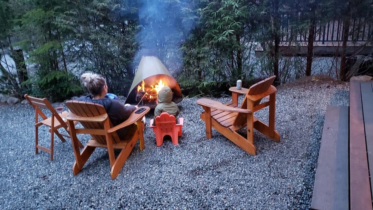 Photo of Livingroom in Port Renfrew