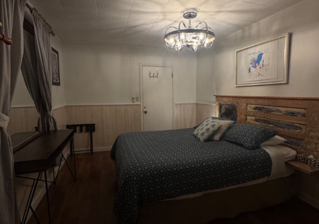 Photo of Bedroom in Cowichan Bay