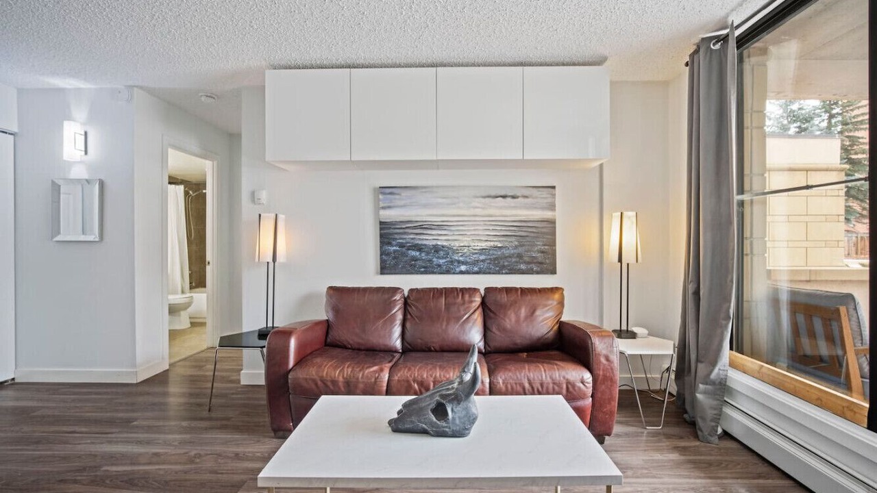Photo of Livingroom in Beltline