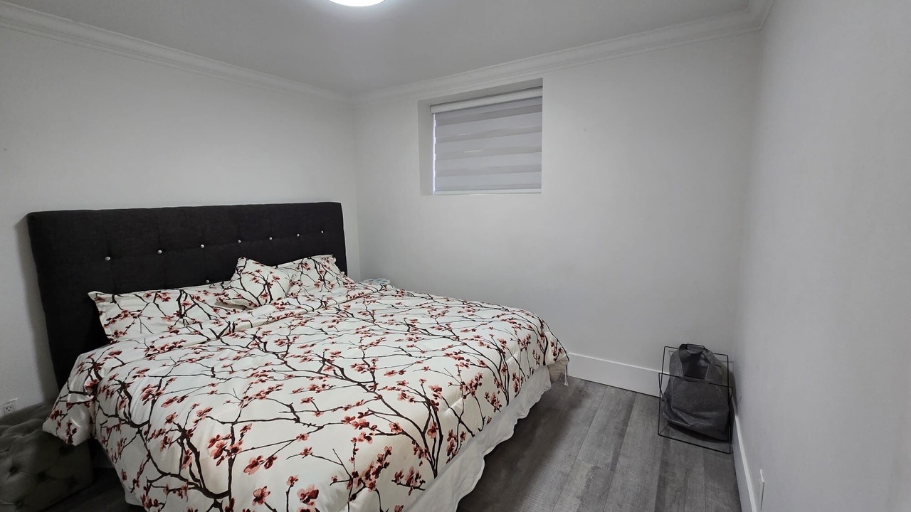 Photo of Bedroom in Surrey Newton