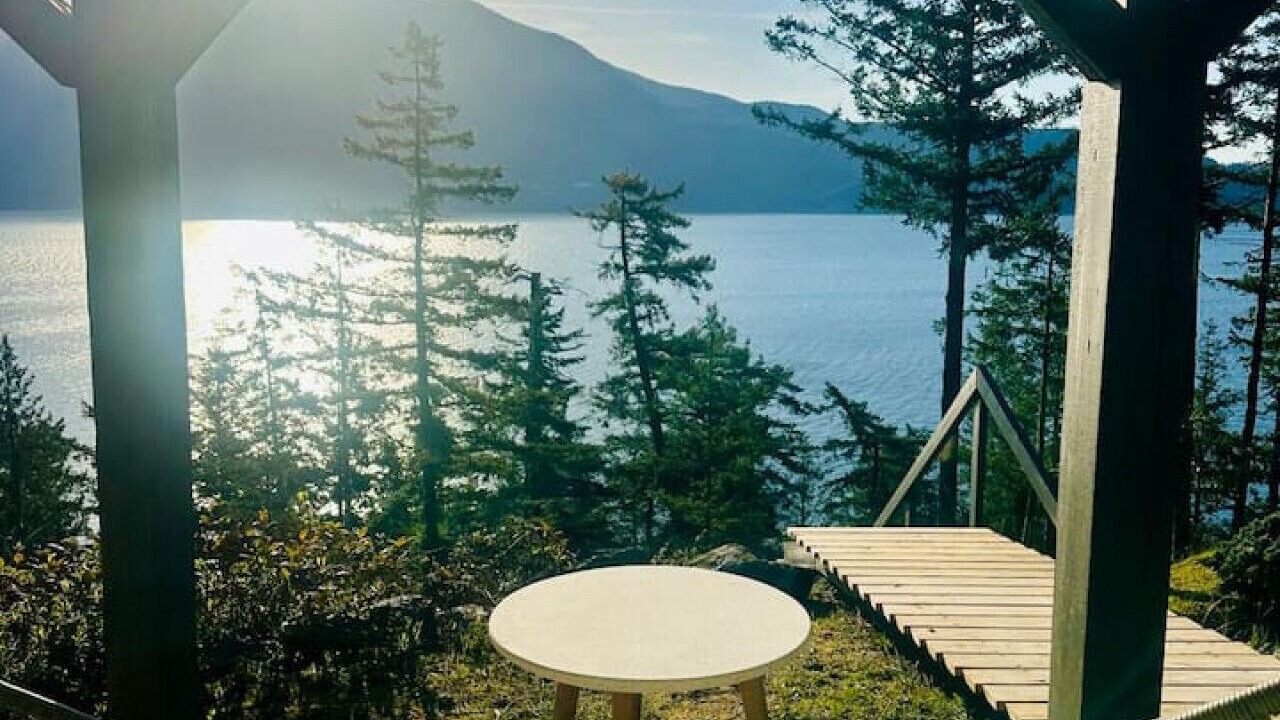Photo of Patio Balcony in Bowen Island