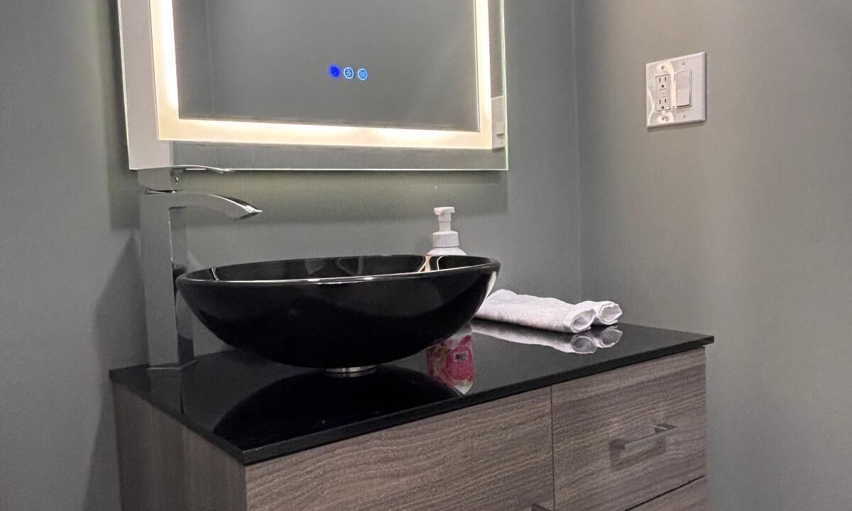 Photo of Bathroom in Markham