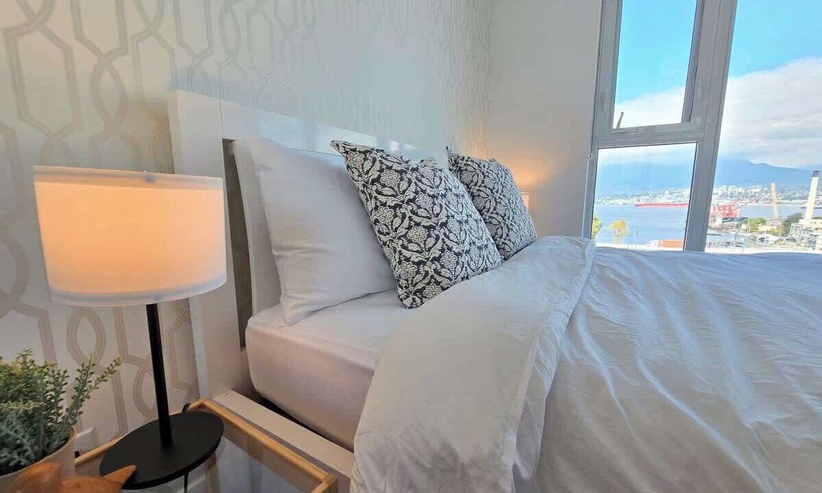 Photo of Bedroom in Downtown Eastside