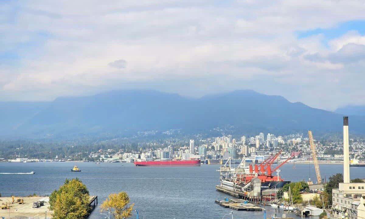 Photo of Others in Downtown Eastside