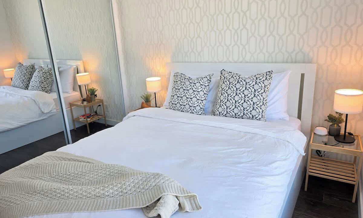 Photo of Bedroom in Downtown Eastside