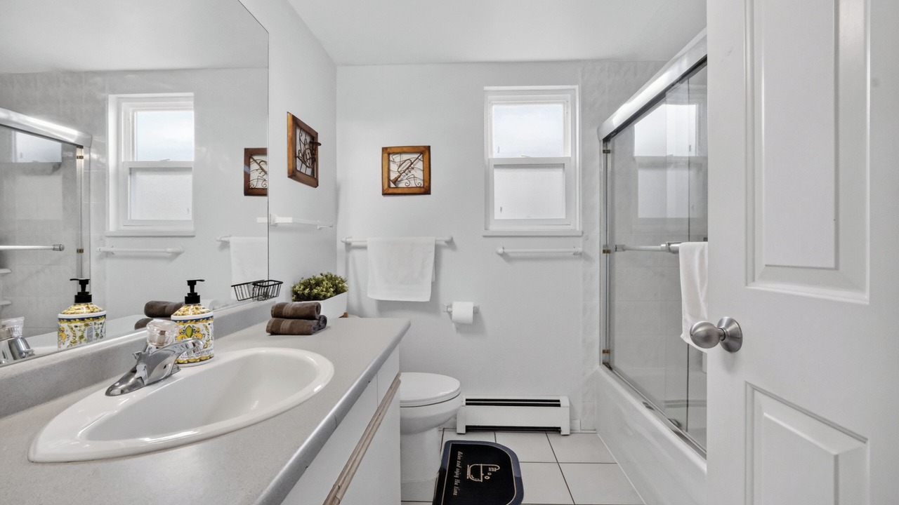 Photo of Bathroom in Killarney