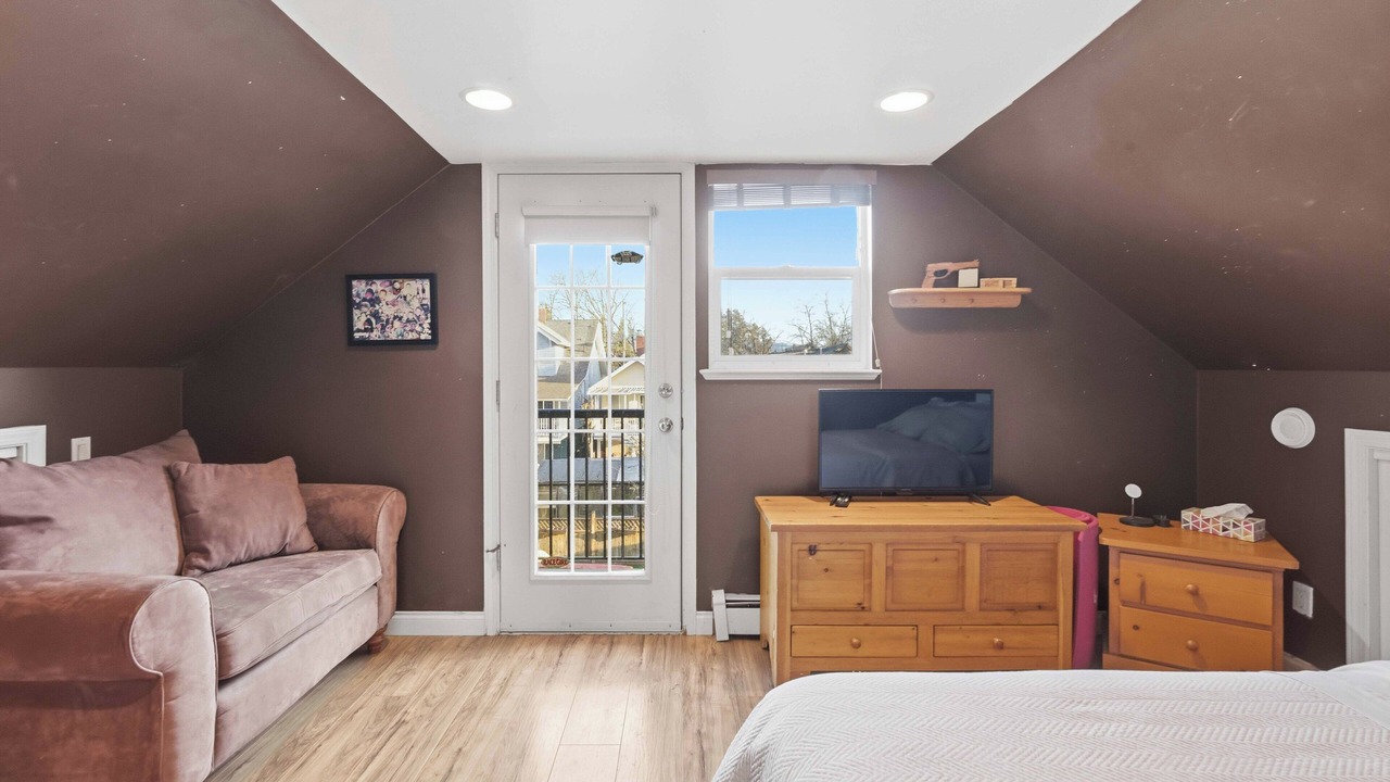 Photo of Bedroom in Kitsilano