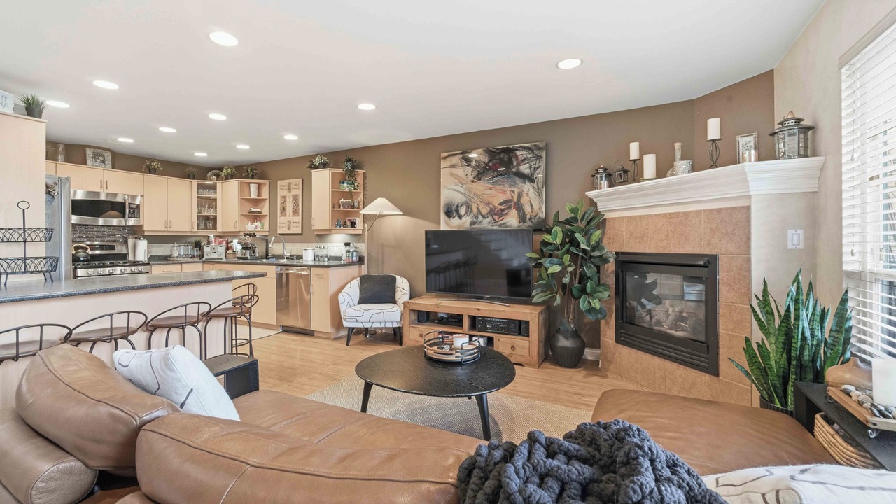 Photo of Livingroom in Kitsilano