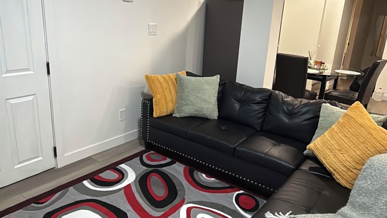 Photo of Livingroom in Southwest Edmonton