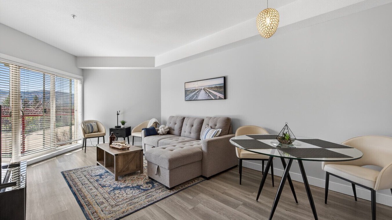 Photo of Livingroom in Central Okanagan