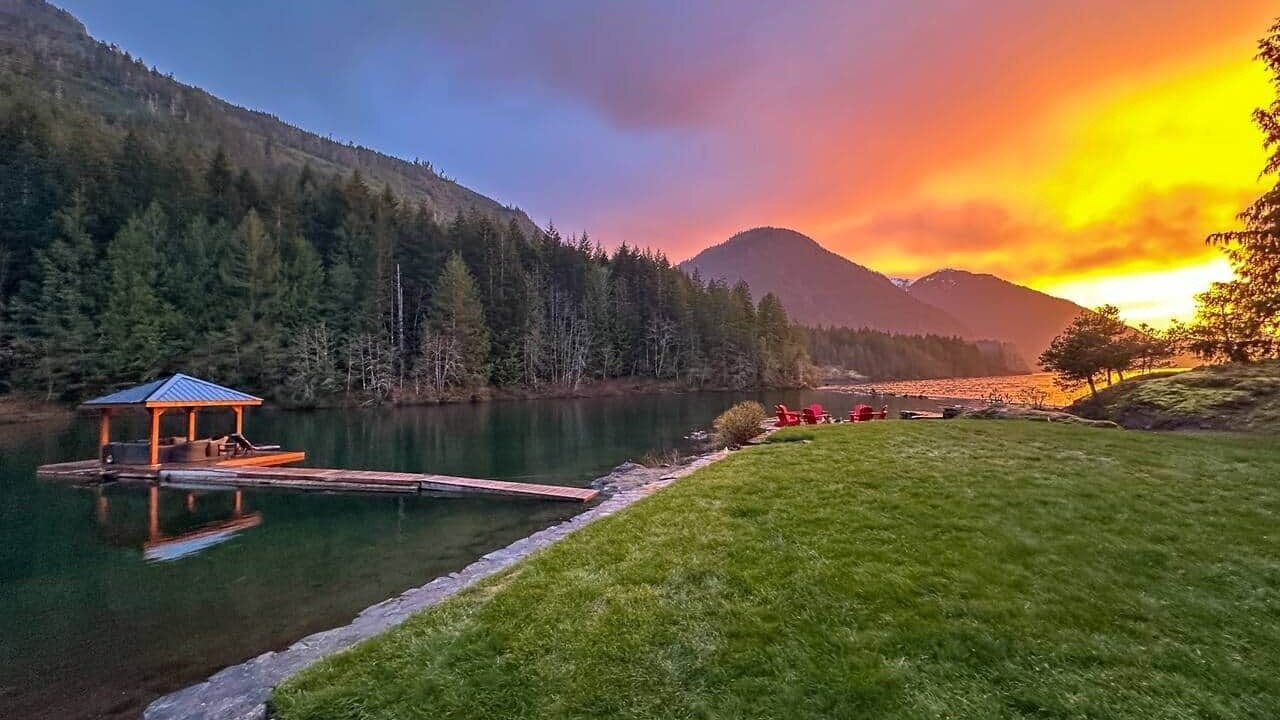 Photo of Others in Sproat Lake