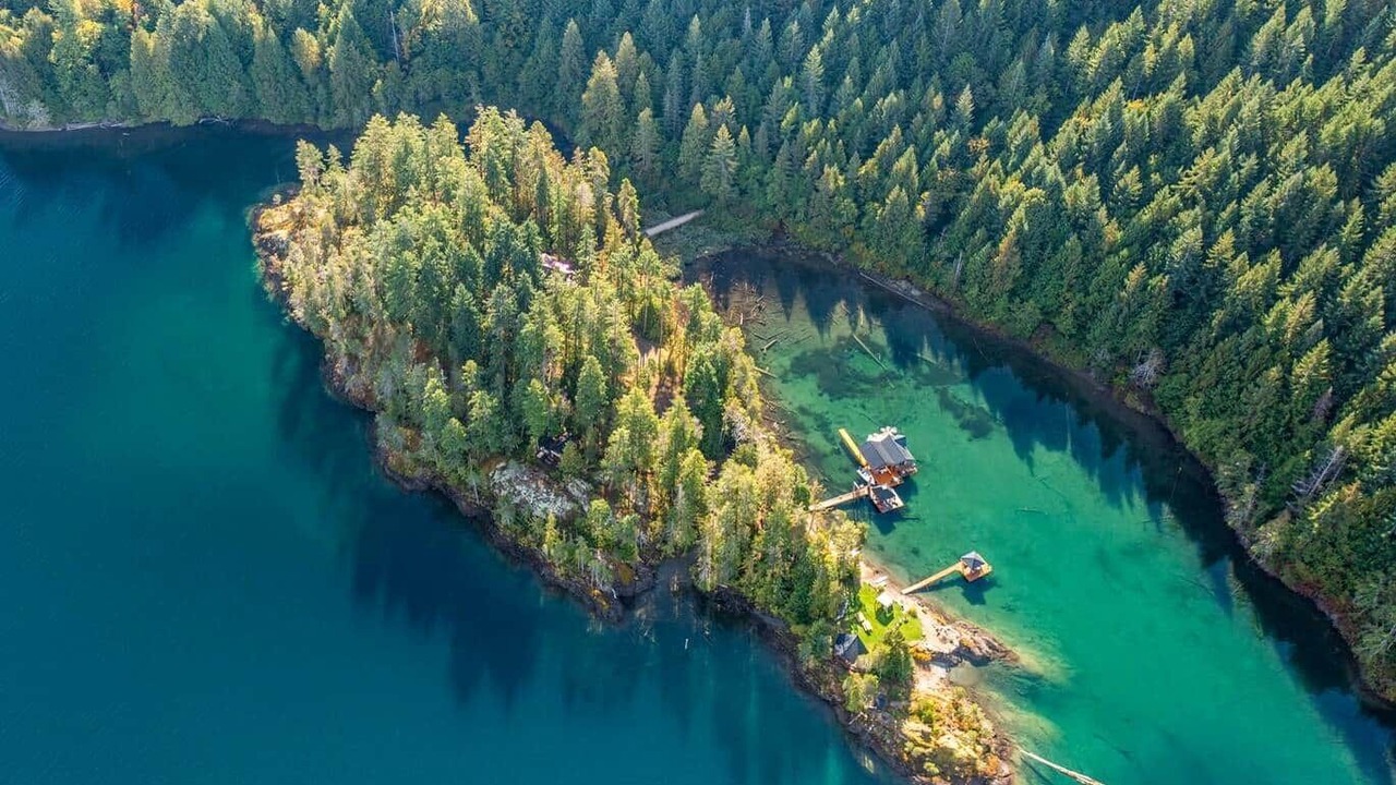 Photo of Others in Sproat Lake
