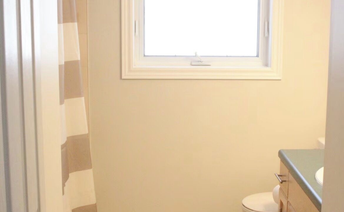 Photo of Bathroom in Eagle Lake