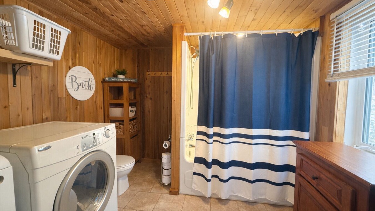 Photo of Bathroom in La Minerve