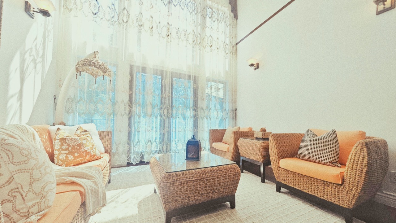 Photo of Livingroom in Burnaby