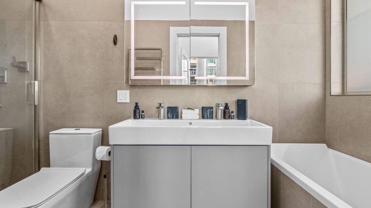 Photo of Bathroom in Lower Lonsdale