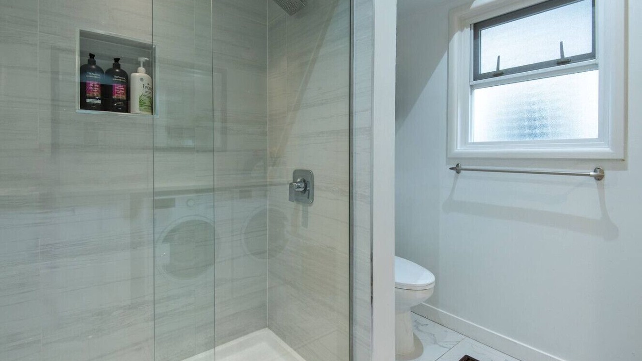 Photo of Bathroom in Kerrisdale