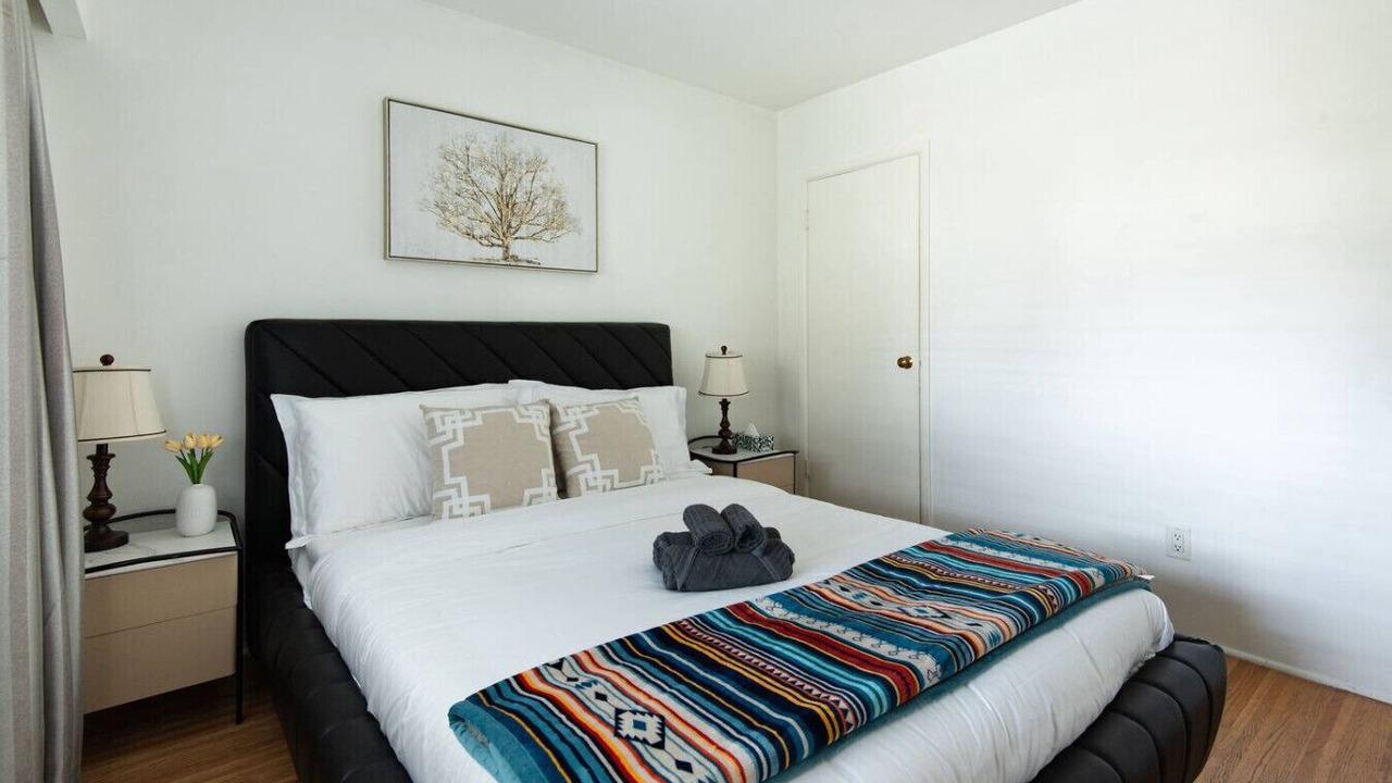Photo of Bedroom in Kerrisdale