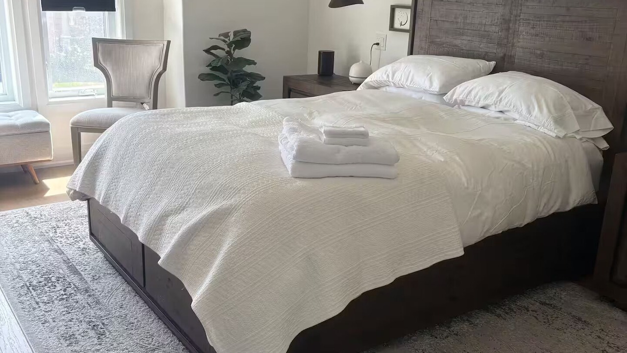 Photo of Bedroom in Collingwood