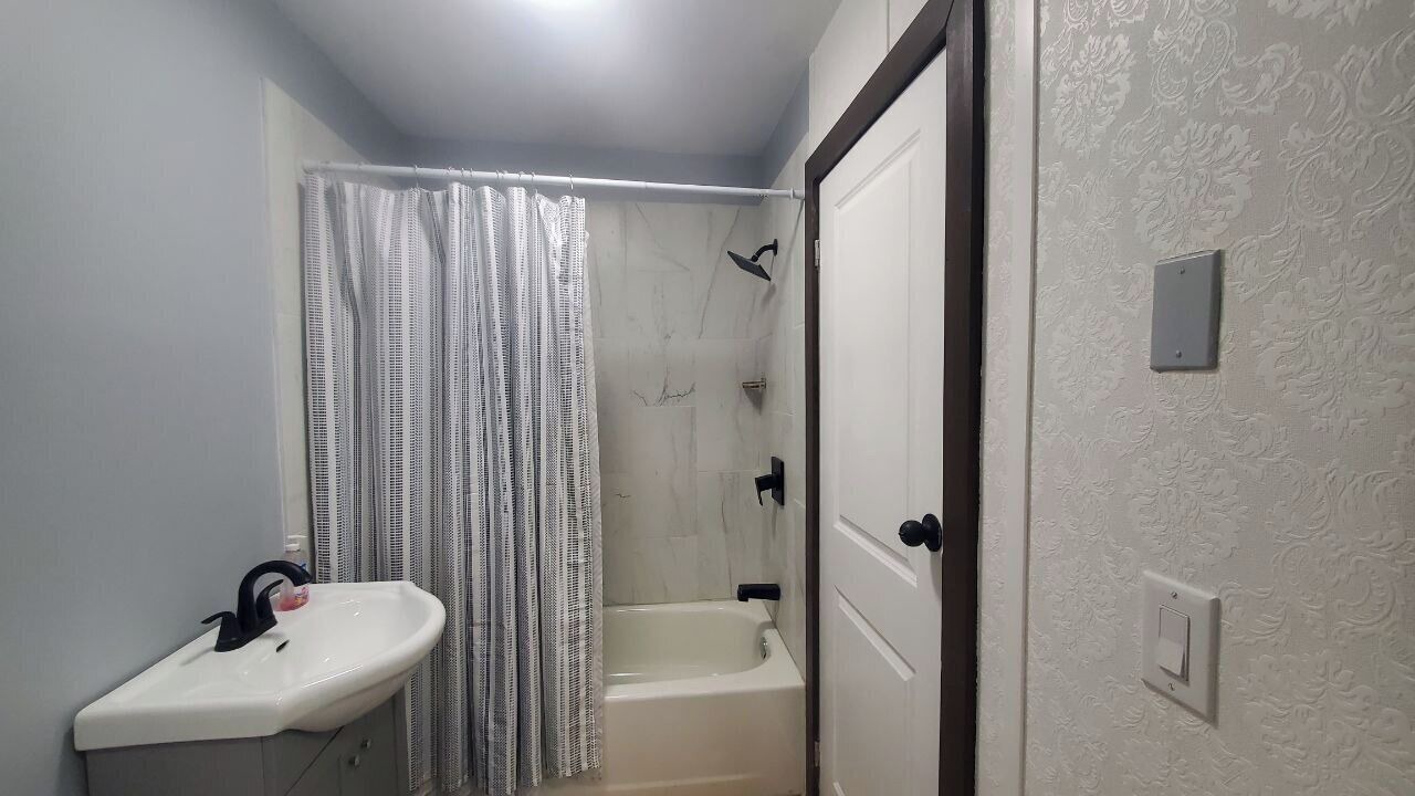Photo of Bathroom in Tweed