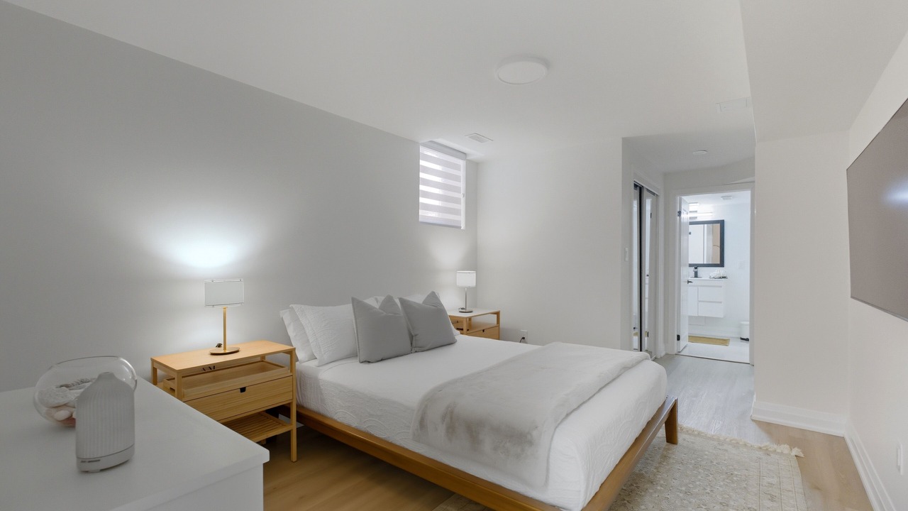 Photo of Bedroom in York Regional Municipality