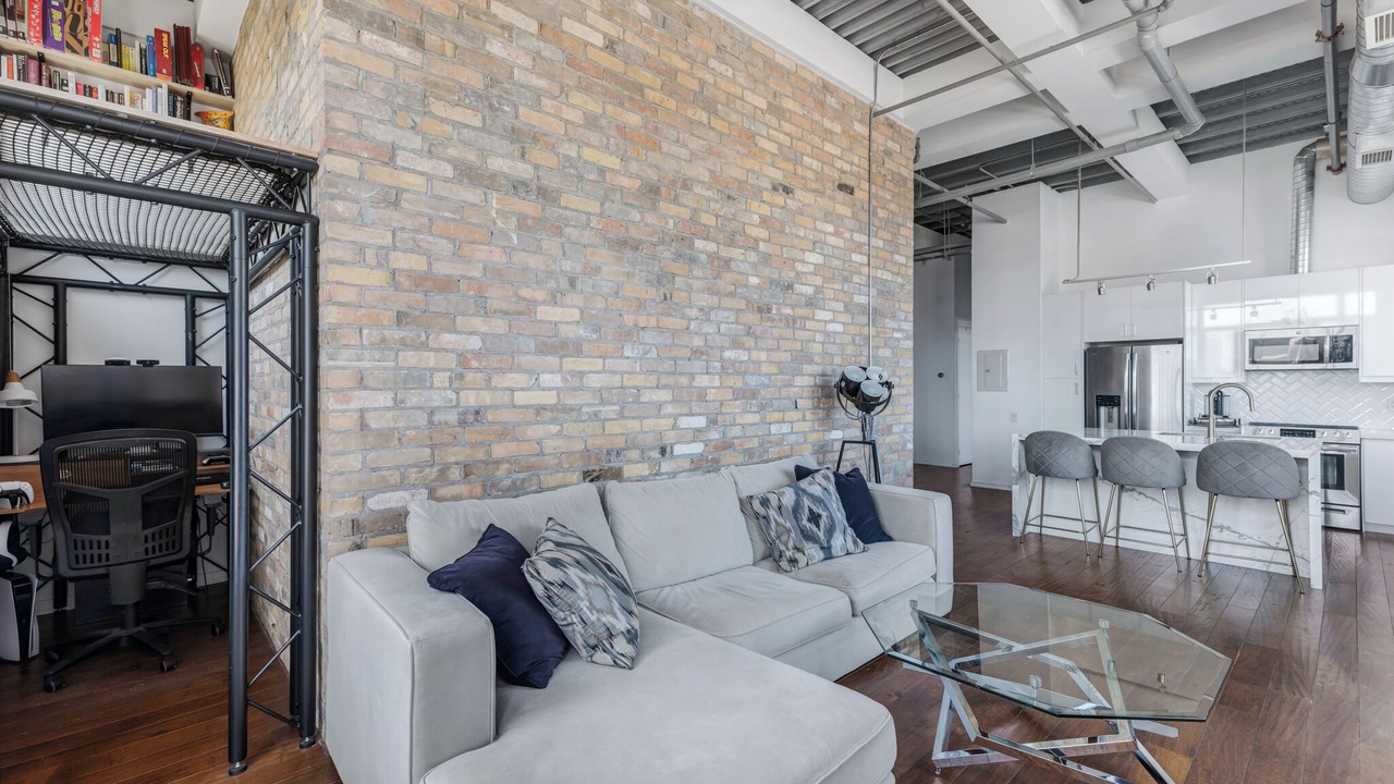 Photo of Livingroom in Cabbagetown