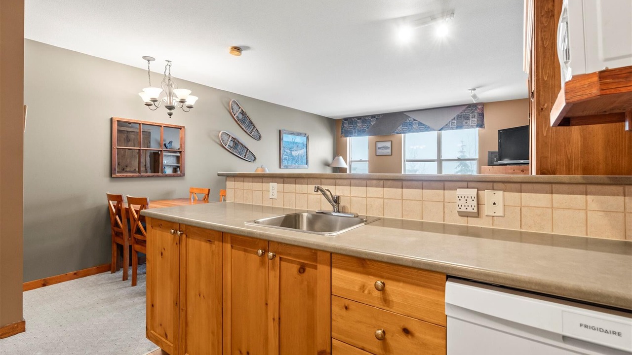 Photo of Kitchen in Silver Star Mountain