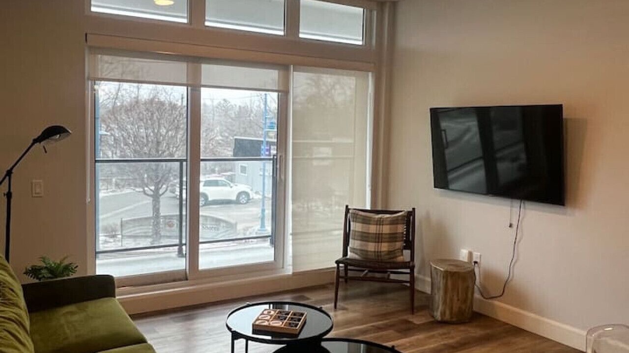 Photo of Livingroom in Grand Bend