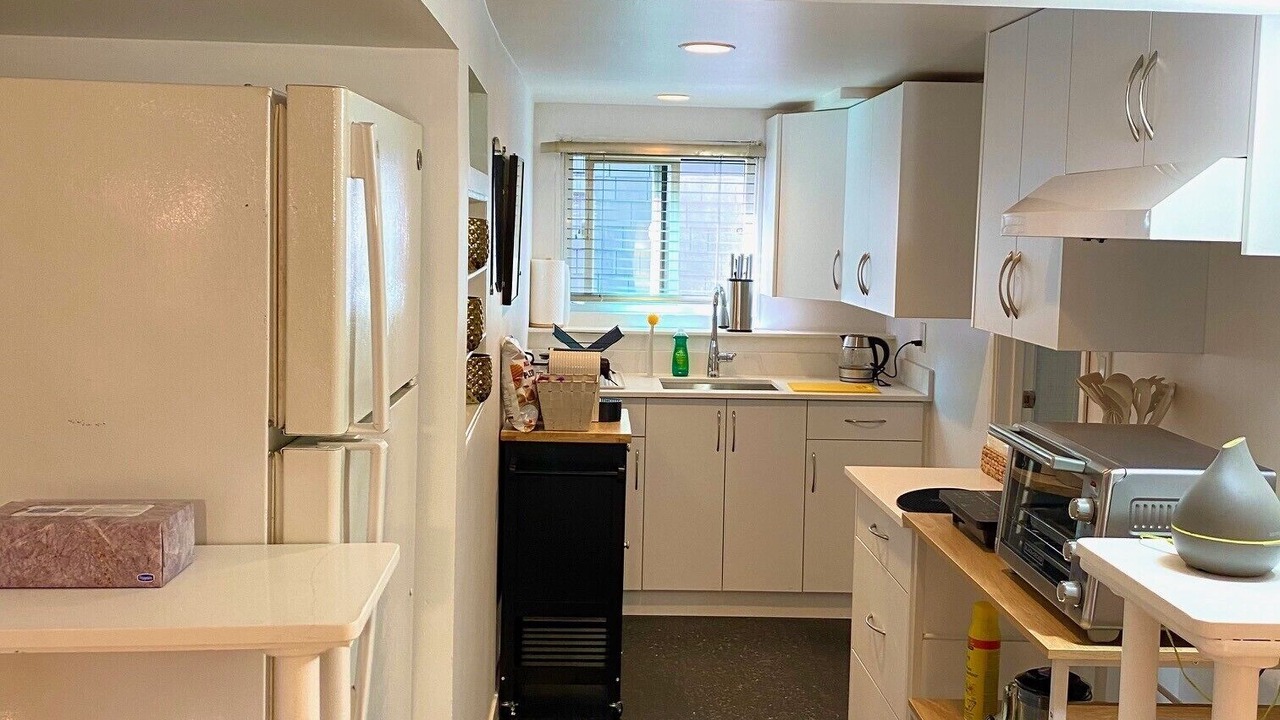 Photo of Kitchen in Riley Park-Little Mountain