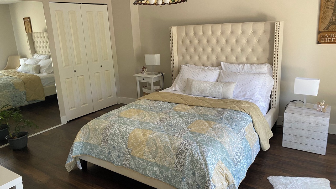 Photo of Bedroom in Delta
