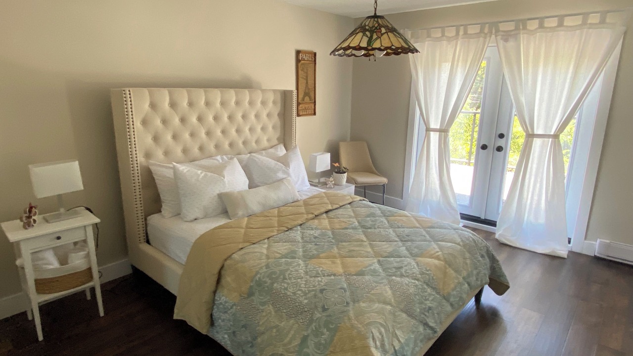 Photo of Bedroom in Delta