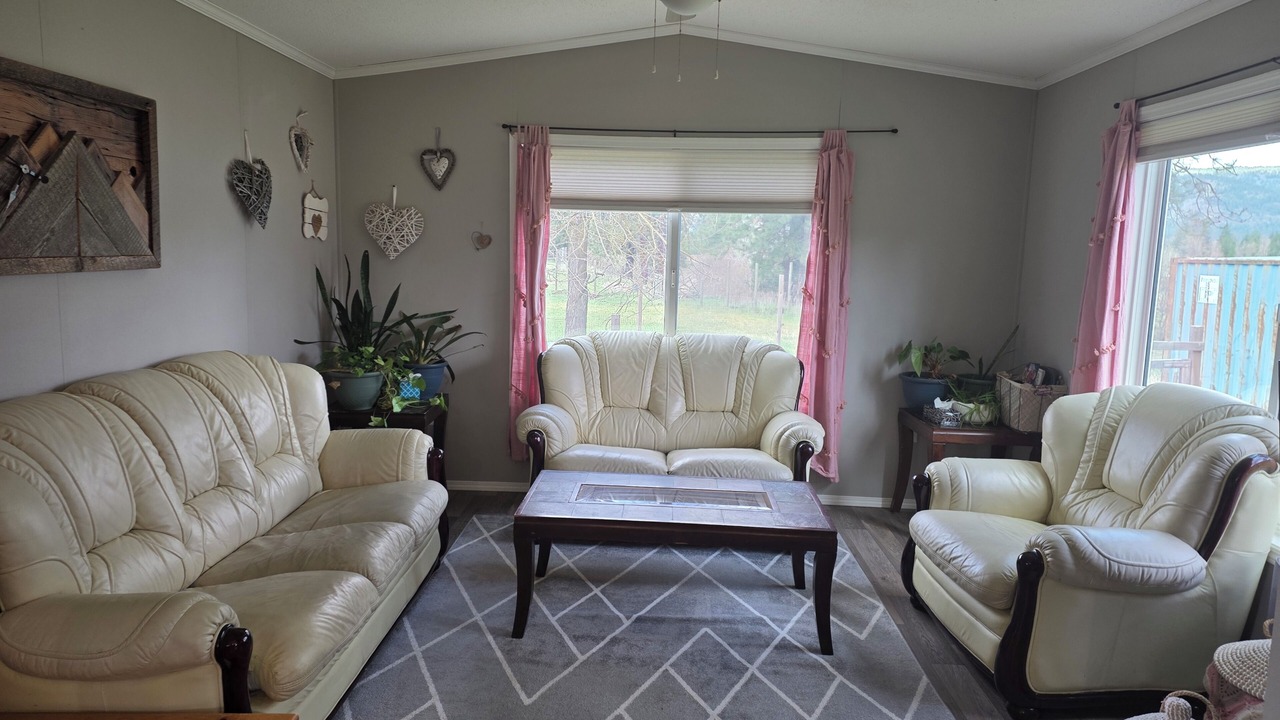 Photo of Livingroom in Grand Forks