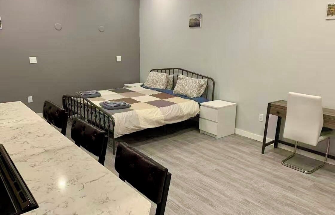 Photo of Bedroom in Saanich West