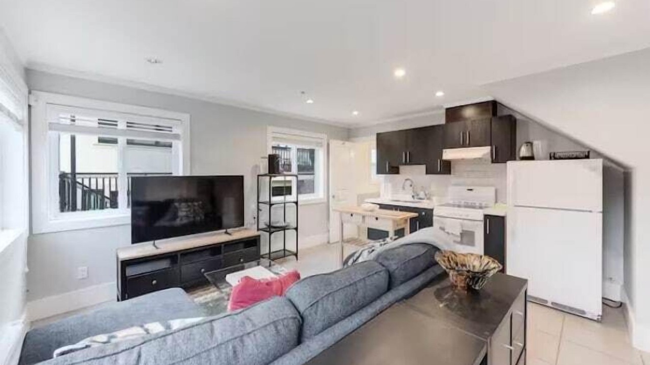 Photo of Livingroom in Oakridge