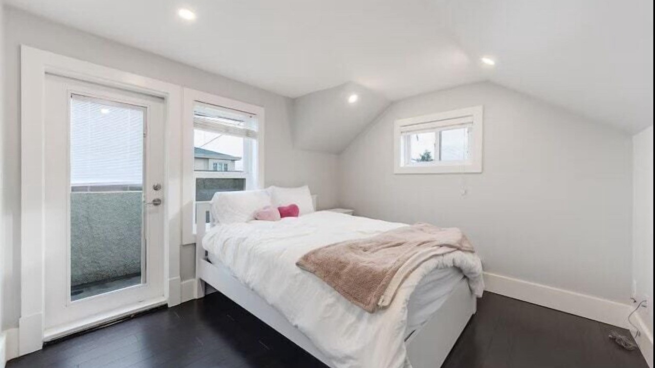 Photo of Bedroom in Oakridge